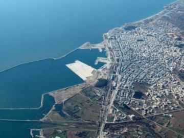 Δύο προσφορές για το λιμάνι της Αλεξανδρούπολης