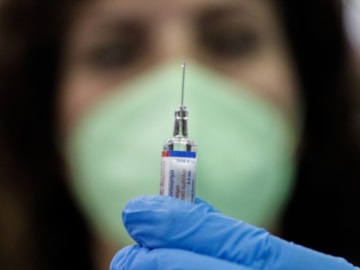 Pfizer: Σάλος με στέλεχος που αποκαλύπτει σκόπιμα μεταλλάξεις του κοροναϊού για να πουληθούν νέα εμβόλια – Τι απαντά η εταιρεία για το &quot;κρυφό&quot; βίντεο