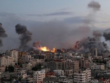 Σφυροκόπημα στην κεντρική Λωρίδα της Γάζας - Φόβοι για «εξάπλωση» του πολέμου