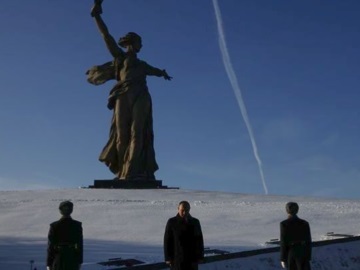 Η Ρωσία γιορτάζει την 80η επέτειο από τη νίκη του Στάλινγκραντ