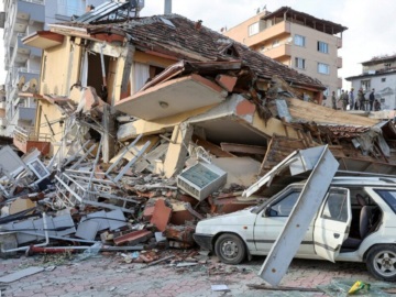 Σεισμός σε Τουρκία-Συρία: Μάχη με τον χρόνο – Πάνω από 8.700 οι νεκροί