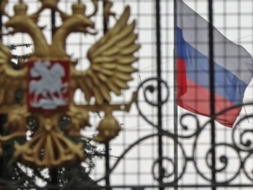 Ρωσία: Δεν θα ανεχτούμε «αγενείς» δυτικούς δημοσιογράφους, προειδοποιεί η Μόσχα