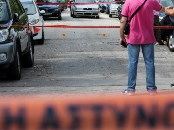 Πυροβολισμοί με καλάσνικοφ στην Ελευσίνα - «Γάζωσαν» δύο σπίτια