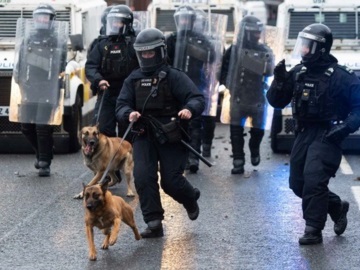 Επίθεση κατά αξιωματικού της αστυνομίας στη Β. Ιρλανδία - Προς την οργάνωση New IRA στρέφονται οι έρευνες