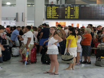 Κρήτη: Έρχεται νέα “χρυσή” χρονιά για τον τουρισμό – Στις 8 Μαρτίου οι πρώτοι τουρίστες στο αεροδρόμιο Ηρακλείου