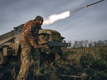 Η Μόσχα κατηγορεί τις ΗΠΑ ότι προετοιμάζουν «προβοκάτσια» με «τοξικά χημικά» στην Ουκρανία