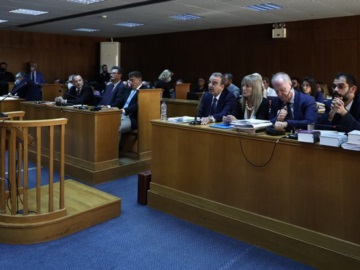 Ειδικό δικαστήριο: Ένοχος για παράβαση καθήκοντος ο Παπαγγελόπουλος – Αθώα η Τουλουπάκη