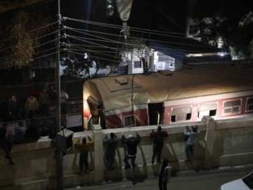 Αίγυπτος: 2 νεκροί, 16 τραυματίες σε σιδηροδρομικό δυστύχημα