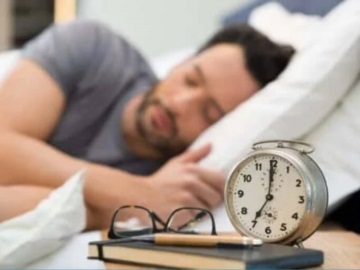 Ο καλός βραδινός ύπνος θα μπορούσε να ενισχύει την ανταπόκριση (των ανδρών;) στον εμβολιασμό