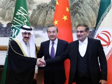 Χαιρετίζει ο Σι Τζινπίνγκ την αποκατάσταση των διπλωματικών σχέσεων Ριάντ-Τεχεράνης