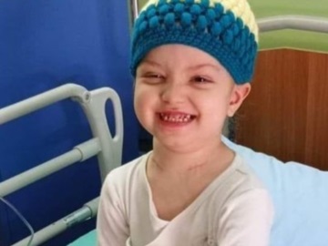 Ερανος– αστραπή για να κερδίσει η τρίχρονη Μαρία τη μάχη με τον καρκίνο