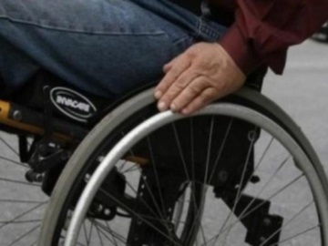 Δήμος Αθηναίων: Έως 20 Απριλίου οι αιτήσεις για τη δωρεάν χορήγηση αναπηρικών αμαξιδίων σε ανασφάλιστους πολίτες