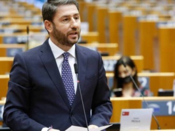 Ανδρουλάκης: Παραιτήθηκε επίσημα από Ευρωβουλευτής – Ποιος παίρνει την θέση του