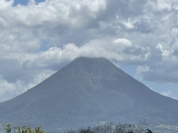 Εξερράγη ηφαίστειο στην Κόστα Ρίκα