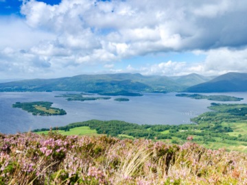Με 171.000 ευρώ μπορείτε να αποκτήσετε το δικό σας νησί στη Σκωτία - Είναι προσβάσιμο και με τα... πόδια