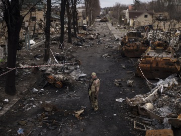 Σειρά αεροπορικών επιθέσεων στην Ουκρανία – Συνεδριάζει το Συμβούλιο Ασφαλείας