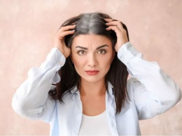 Τι προκαλεί τα γκρίζα μαλλιά πριν τα 30;