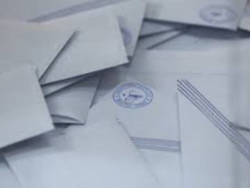 Επτακομματική Βουλή δείχνει η πρώτη δημοσκόπηση για τις εκλογές του Ιουνίου 