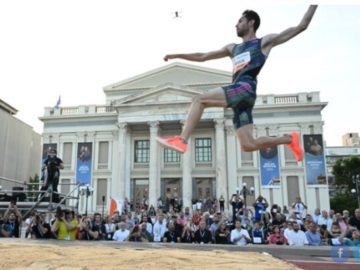 Θριάμβευσε στο Piraeus Street Long Jump ο Τεντόλου! - &quot;Πέταξε&quot; στα 8.24μ
