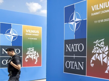 Θα προσκληθεί, αλλά στο μέλλον η Ουκρανία στο ΝΑΤΟ 