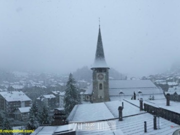 Ελβετία: Μετά τον καύσωνα, ήρθε το χιόνι - Η θερμοκρασία έπεσε 30 βαθμούς μέσα σε 4 ημέρες