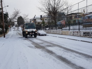 Μακεδονία: Σε επιφυλακή από αύριο τεχνικές υπηρεσίες και Πολιτική Προστασία ενόψει επέλασης του χιονιά
