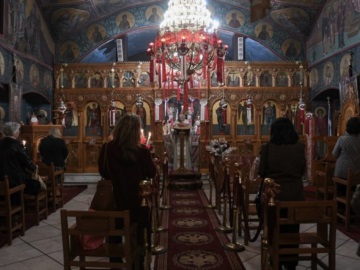 Ομόφυλα ζευγάρια: Διαβάστηκε στις εκκλησίες η εγκύκλιος της Ιεράς Συνόδου