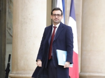 Η Ευρώπη πρέπει να προετοιμαστεί για το σενάριο σοκ που σκιαγράφησε ο Ντόναλντ Τραμπ, δηλώνει ο Γάλλος ΥΠΕΞ