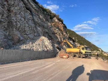 Τροιζηνία: Εξελίξεις στις εργασίες αποκατάστασης της οδού Δρυόπης - Επιδαύρου 