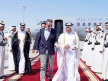 Στο Κατάρ ο Κυριάκος Μητσοτάκης -Θα έχει συνάντηση με τον Σεΐχη Αλ Θάνι