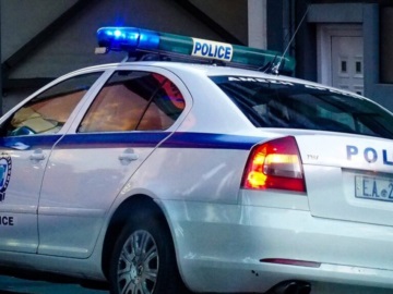 Γυναίκα μαχαιρώθηκε στην οδό Ερμού, στο Μοναστηράκι