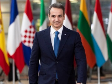 Στο συνέδριο του Ευρωπαϊκού Λαϊκού Κόμματος στο Βουκουρέστι ο πρωθυπουργός