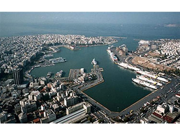 Cosco: Ανάπτυξη της κρουαζιέρας στο λιμάνι του Πειραιά