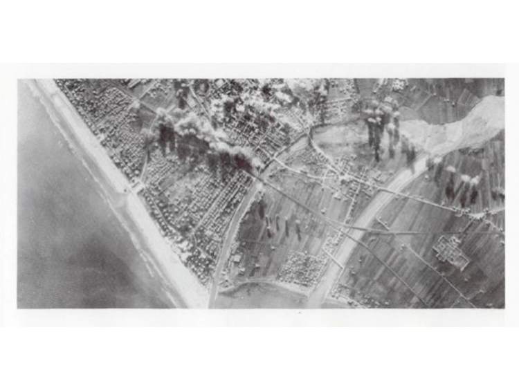 Ντοκουμέντο: Ο βομβαρδισμός του Πειραιά - Σπάνιο κινηματογραφικό υλικό