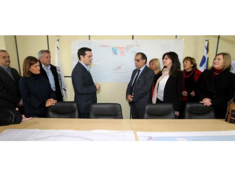 Μέτρα στήριξης των κοινωνικά αδύνατων ανακοίνωσε ο Αλ. Τσίπρας στο Πέραμα