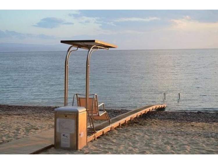 Υποδομές πρόσβασης ΑμΕΑ σε παραλίες του Πόρου το 2019