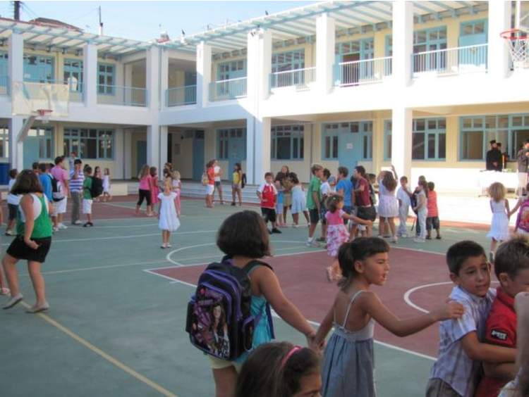 Έκτακτη Ενημέρωση: Κλειστά τα σχολεία του Πόρου την Τρίτη